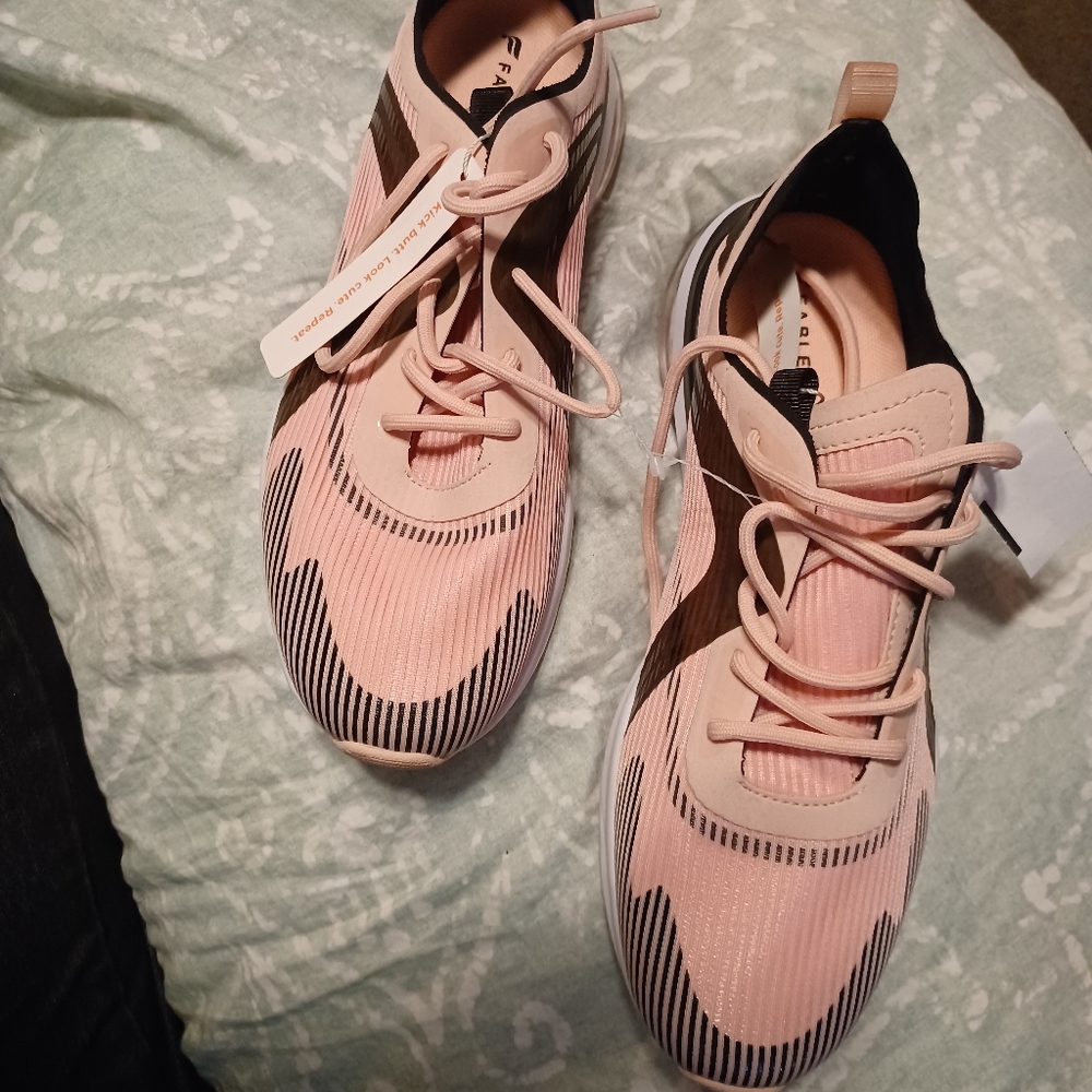 Fabletics shoes